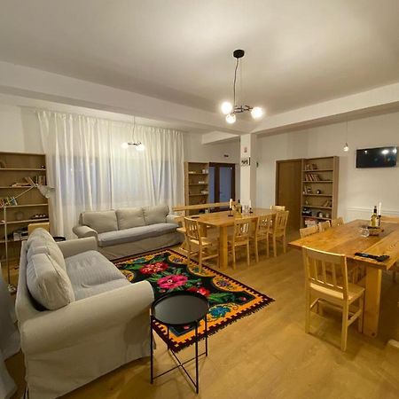 Casuta De La Munte Hotel Sfodea Bagian luar foto