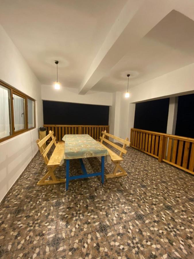 Casuta De La Munte Hotel Sfodea Bagian luar foto