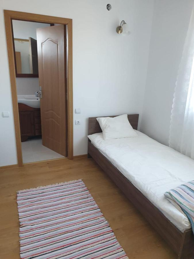 Casuta De La Munte Hotel Sfodea Bagian luar foto